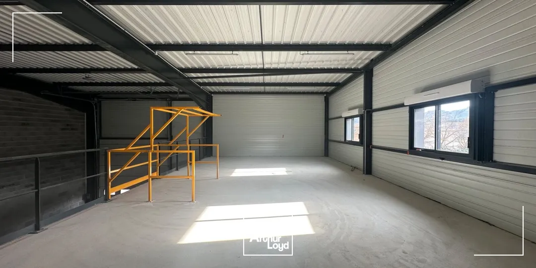 Locaux d'activité & Entrepôts - Location - GARDANNE - 13120 - 493-493 - 7658721