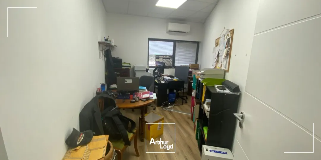 Locaux d'activité & Entrepôts - Location - SALON DE PROVENCE - 13300 - 162-162 - 7658859