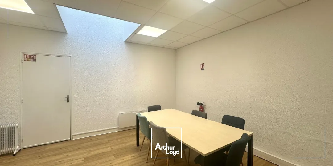 Locaux d'activité & Entrepôts - Location - AIX EN PROVENCE - 13290 - 134-134 - 7658925