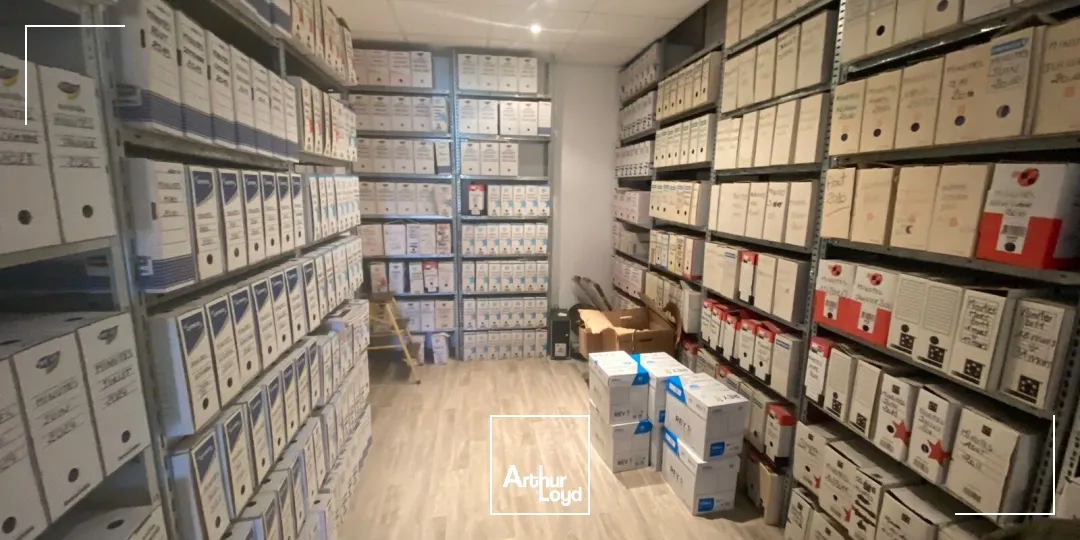 Bureaux - Vente - ARLES - 13200 - 97-97 - 7658954