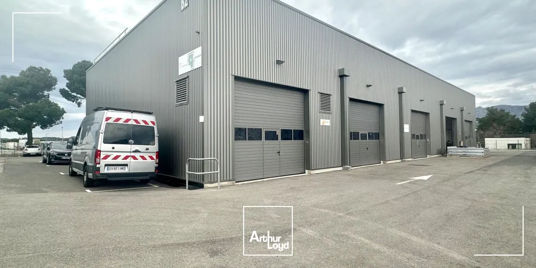 Locaux d'activité & Entrepôts - Location - ROUSSET - 13790 - 213-577 - 7658980