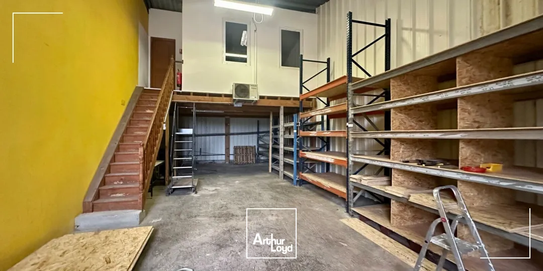 Locaux d'activité & Entrepôts - Location - PUYRICARD - 13540 - 120-240 - 7658998