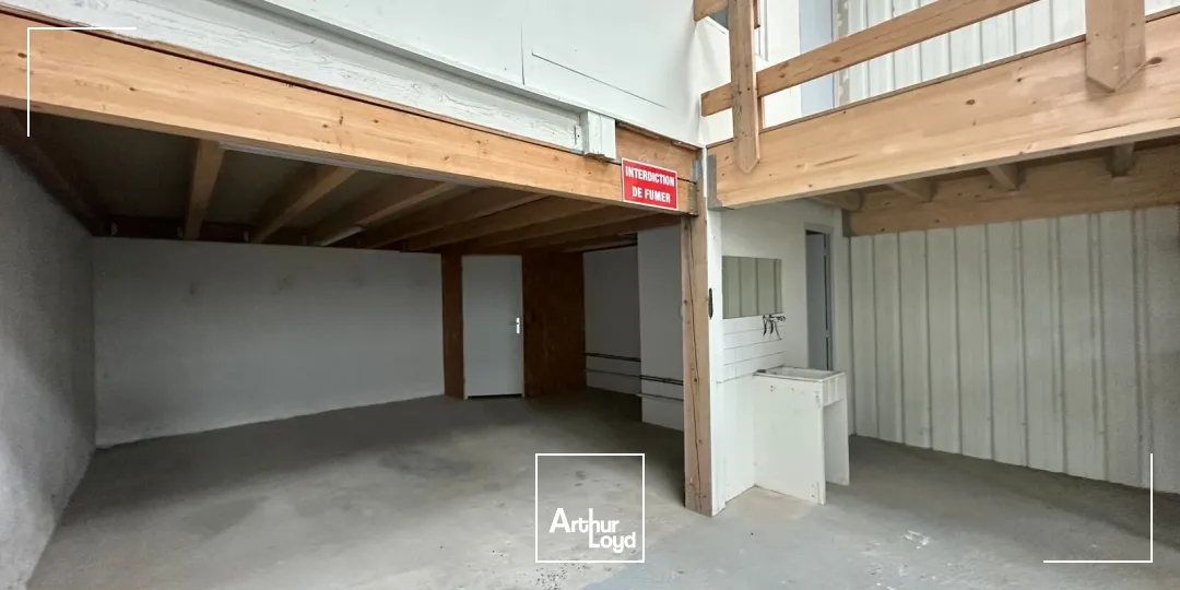 Locaux d'activité & Entrepôts - Location - PUYRICARD - 13540 - 120-240 - 7658994