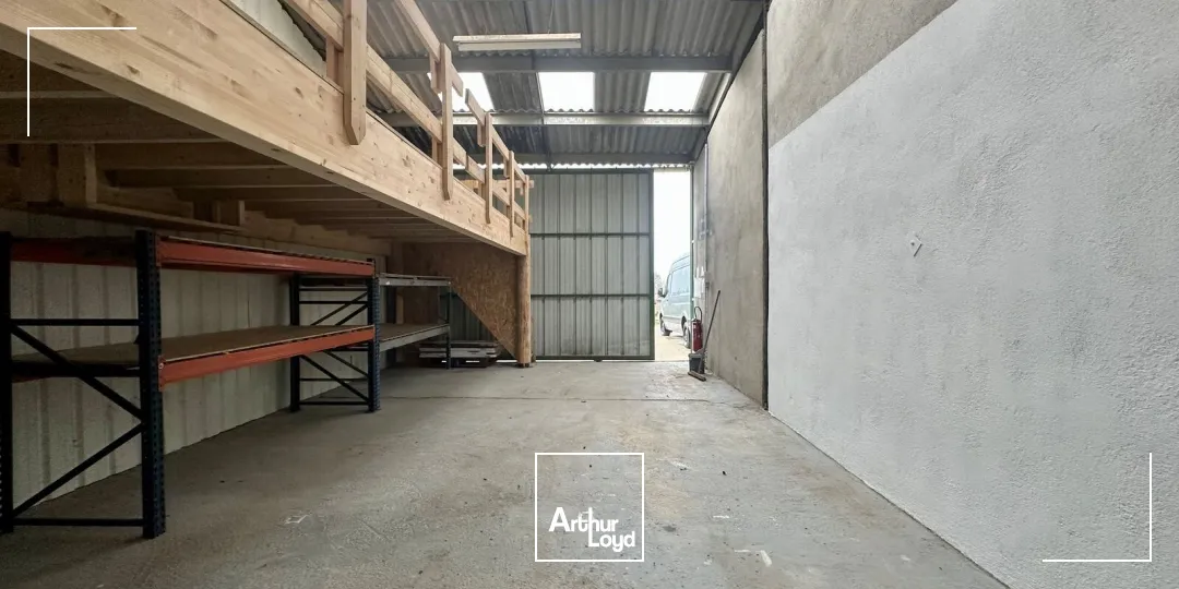 Locaux d'activité & Entrepôts - Location - PUYRICARD - 13540 - 120-240 - 7658995