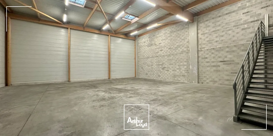 Locaux d'activité & Entrepôts - Location - VITROLLES - 13127 - 378.02-378.02 - 7659048