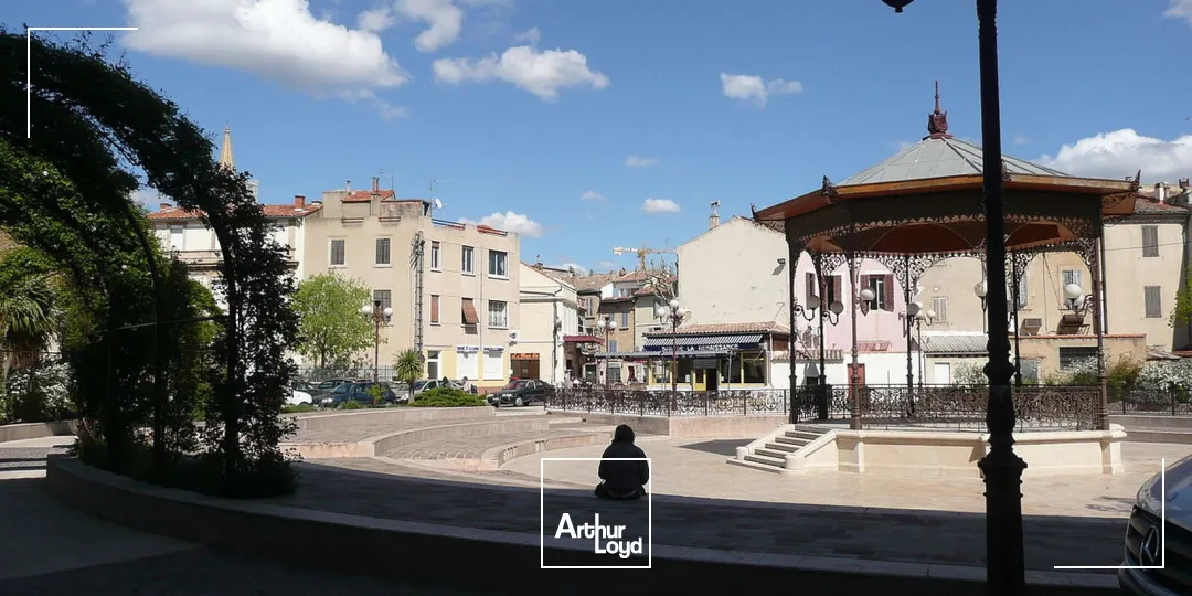 Bureaux - Location - SALON DE PROVENCE - 13300 - 175.33-585.89 - 7659046