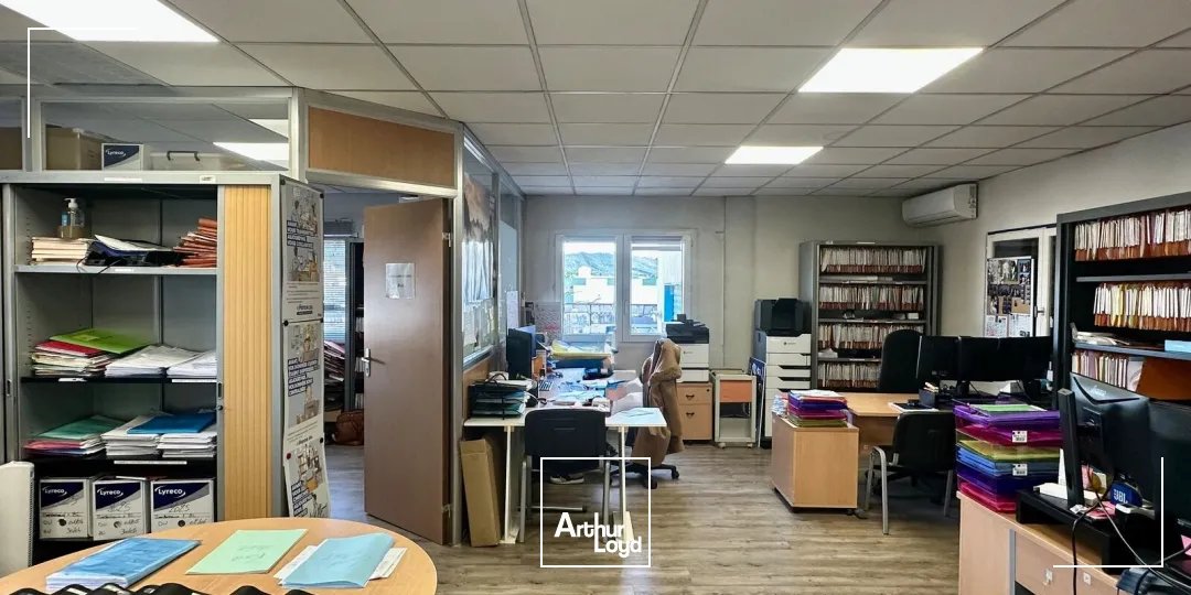 Locaux d'activité & Entrepôts - Location - VELAUX - 13880 - 740-740 - 7659068