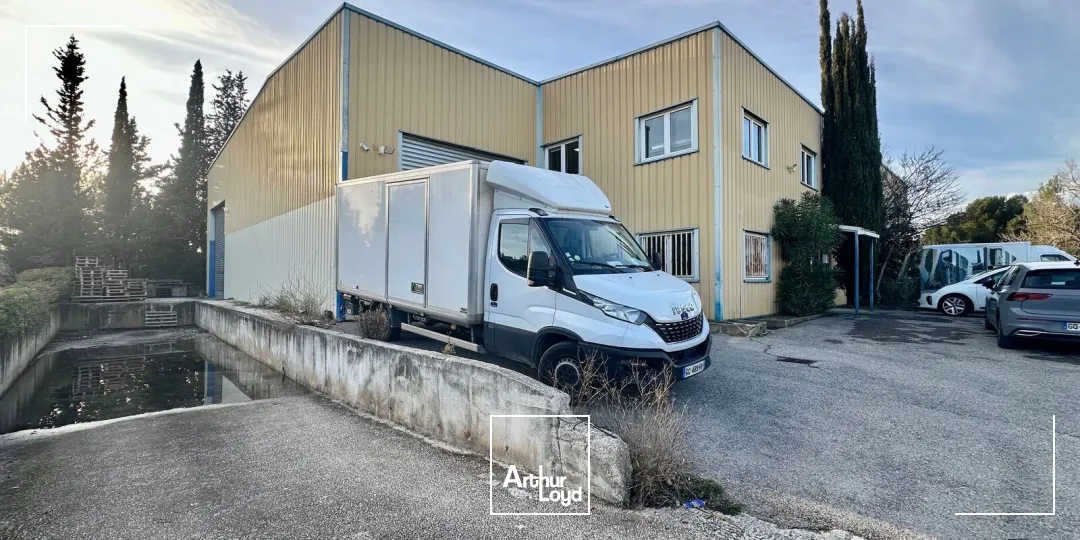 Locaux d'activité & Entrepôts - Location - VELAUX - 13880 - 740-740 - 7659069