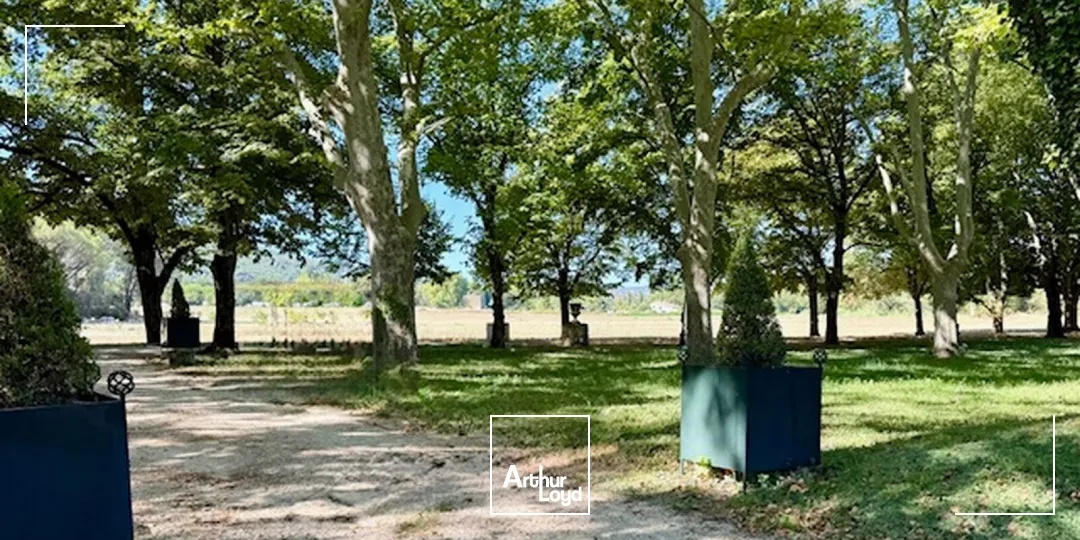 Locaux commerciaux - Vente - MALLEMORT - 13370 - 660-660 - 7659089