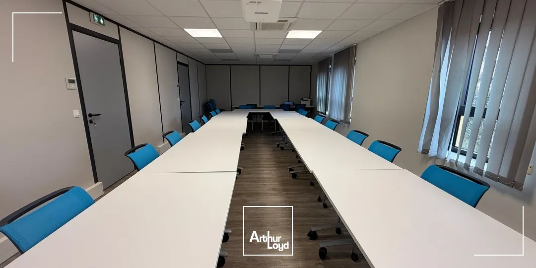 Bureaux - Location - VITROLLES - 13127 - 206.6-206.6 - 7659114