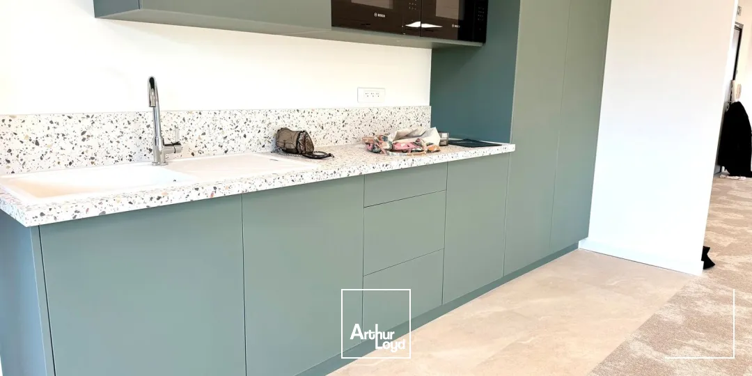 Bureaux - Vente - AIX EN PROVENCE - 13100 - 174.23-737.16 - 7659207