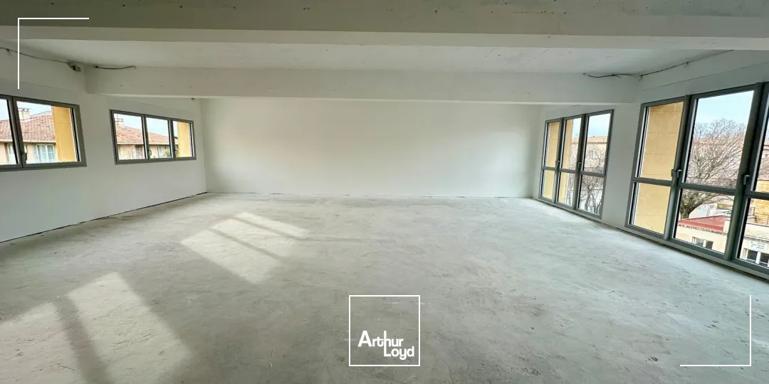Bureaux - Location - AIX EN PROVENCE - 13100 - 102.23-251.53 - 7659277
