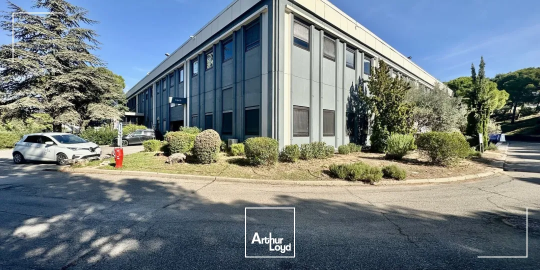 Locaux d'activité & Entrepôts - Location - VITROLLES - 13127 - 321-321 - 7659310