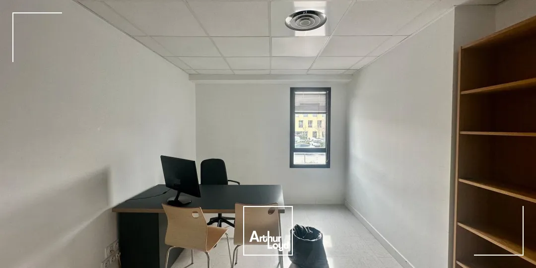 Locaux d'activité & Entrepôts - Vente - AIX EN PROVENCE - 13290 - 384-384 - 7659364
