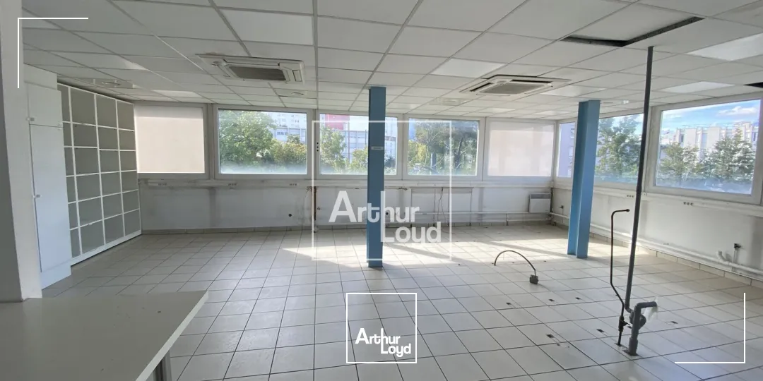 Locaux commerciaux - Vente - ECHIROLLES - 38130 - 110-230 - 7659424