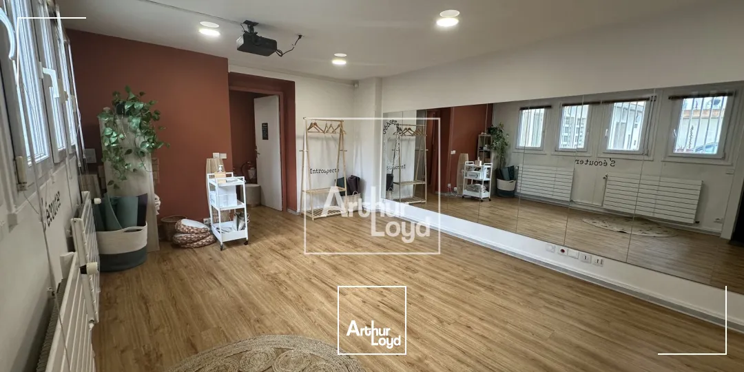 Locaux commerciaux - Location - GRENOBLE - 38100 - 110-110 - 7659453