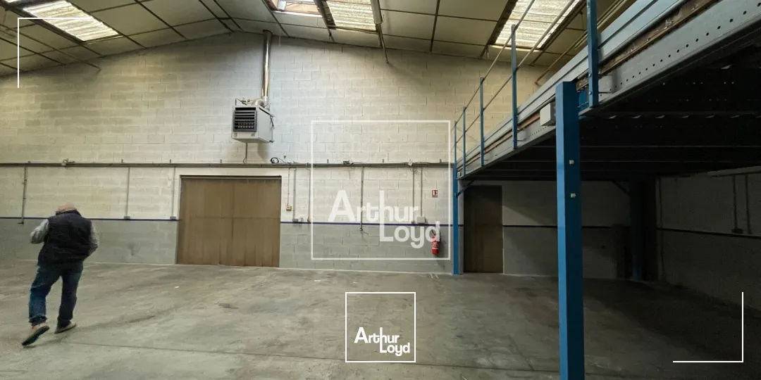 Locaux d'activité & Entrepôts - Location - LE PONT DE CLAIX - 38800 - 464.24-464.24 - 7659549