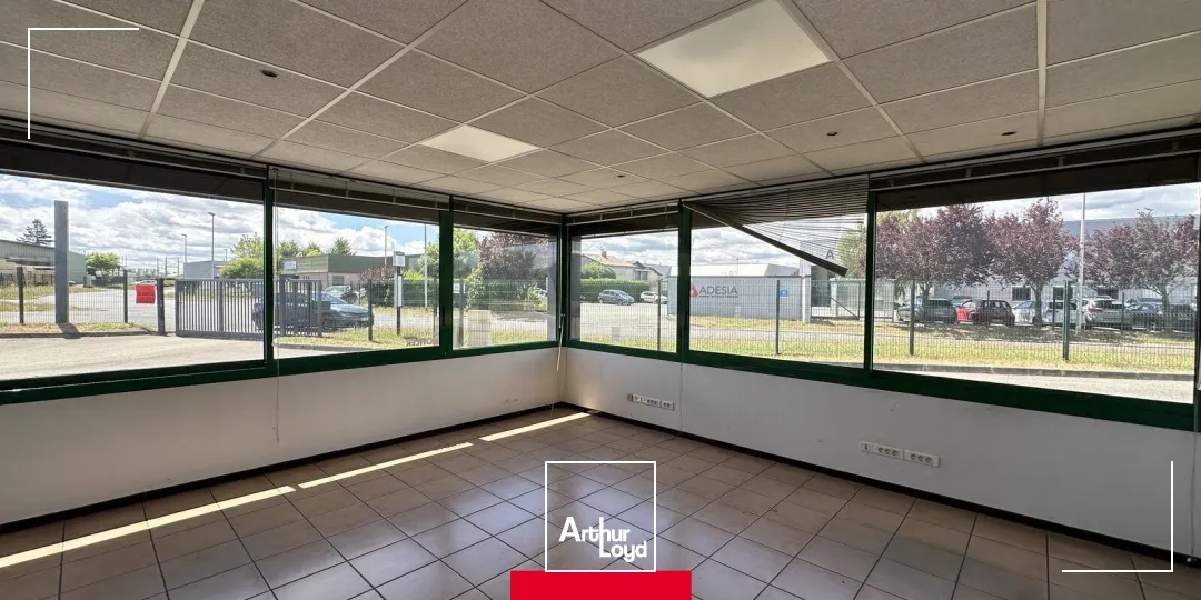 Locaux d'activité & Entrepôts - Location - ARNAS - 69400 - 550-550 - 7659756