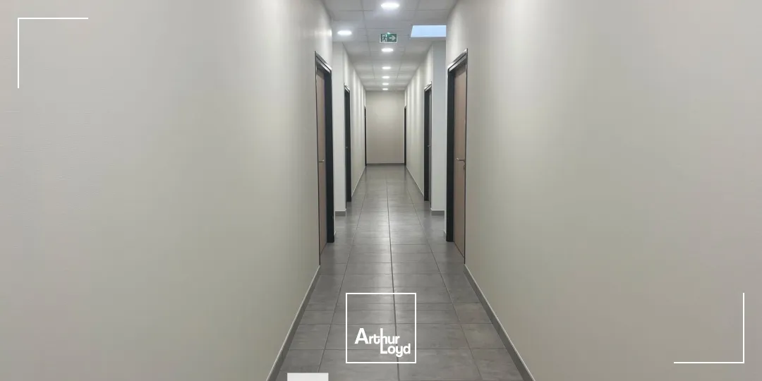 Locaux d'activité & Entrepôts - Location - CHASSIEU - 69680 - 120-416 - 7659935