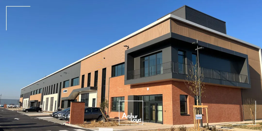 Locaux d'activité & Entrepôts - Location - SAINT PRIEST - 69800 - 0-10293 - 7659964