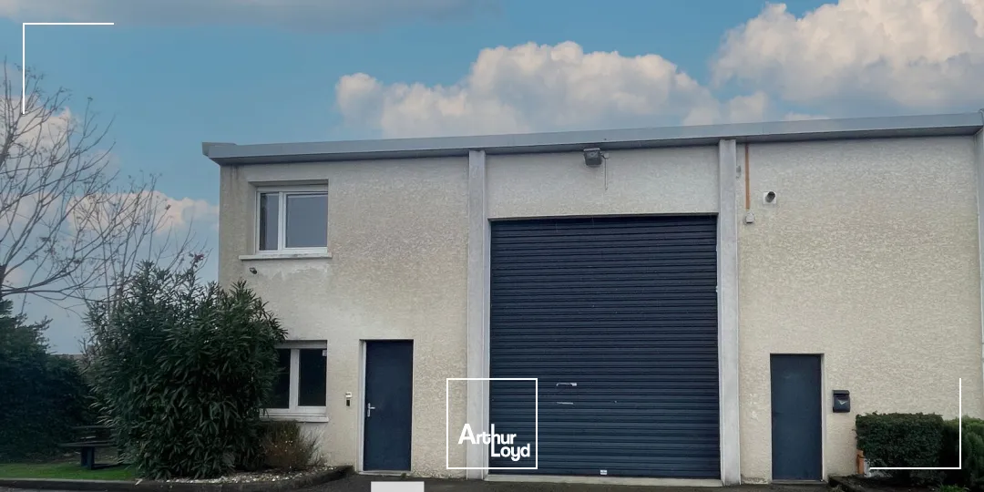 Locaux d'activité & Entrepôts - Location - DECINES CHARPIEU - 69150 - 274-1440 - 7659982