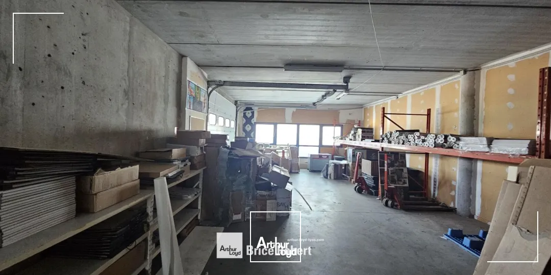 Bureaux - Location - BRON - 69500 - 334.4-334.4 - 7660126