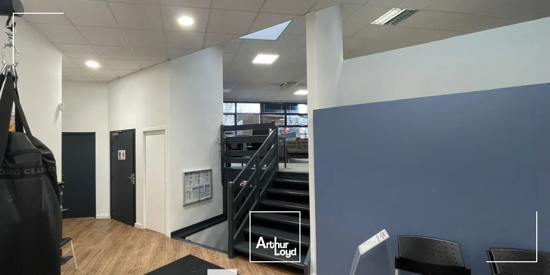 Bureaux - Location - BRON - 69500 - 355.98-355.98 - 7660391