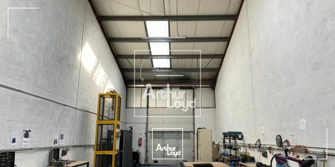 Locaux d'activité & Entrepôts - Location - GRIGNY - 91350 - 176-528 - 7660610