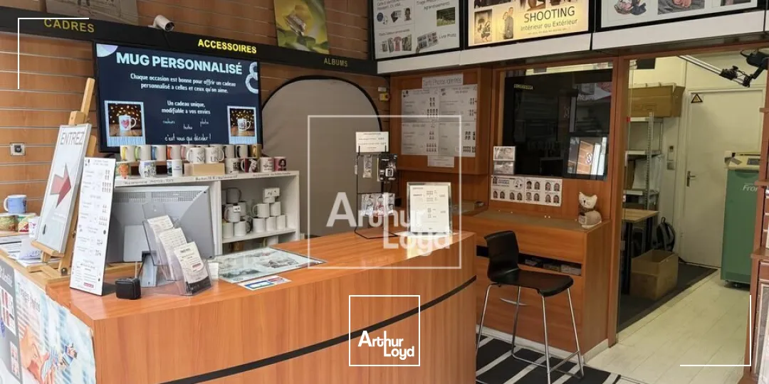 Locaux commerciaux - Location - RUBELLES - 77950 - 37.8-37.8 - 7660623