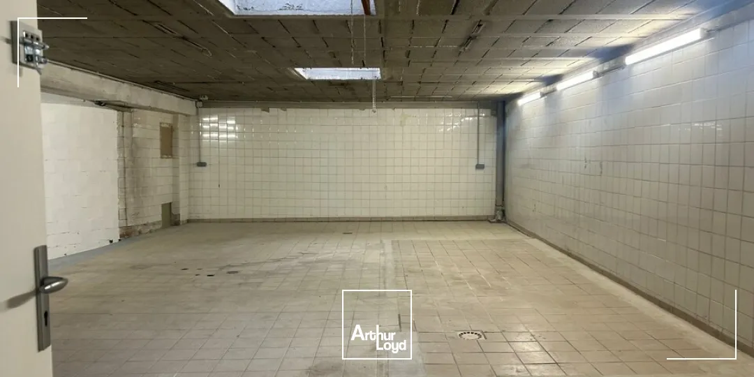 Locaux d'activité & Entrepôts - Location - VICHY - 03200 - 100-100 - 7660858