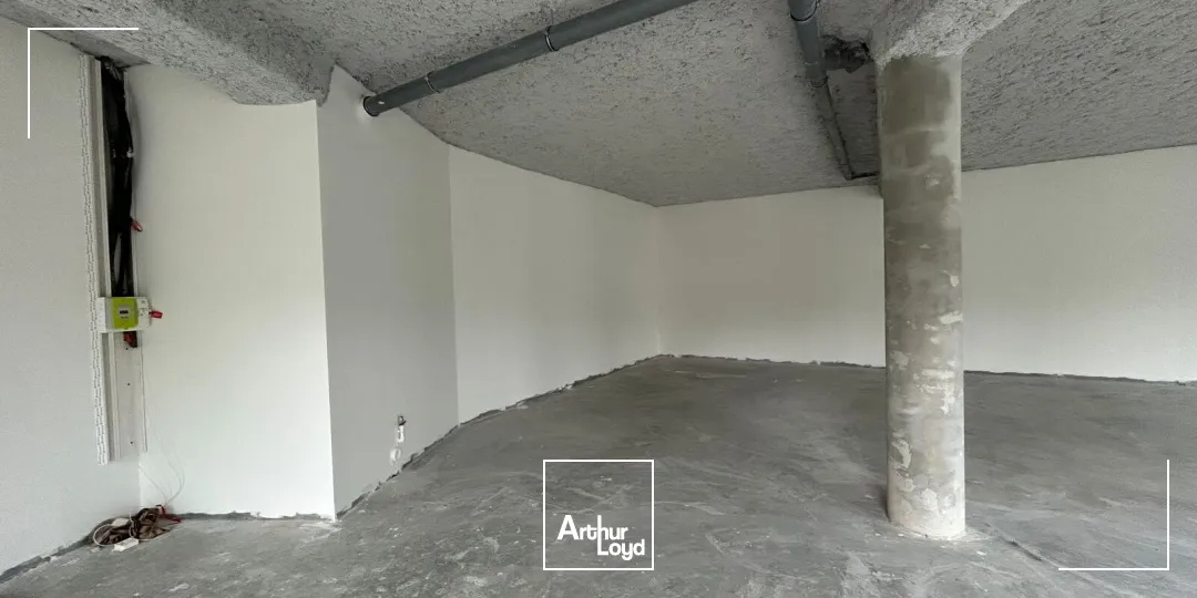 Locaux commerciaux - Location - ORVAULT - 44700 - 97-97 - 7660992