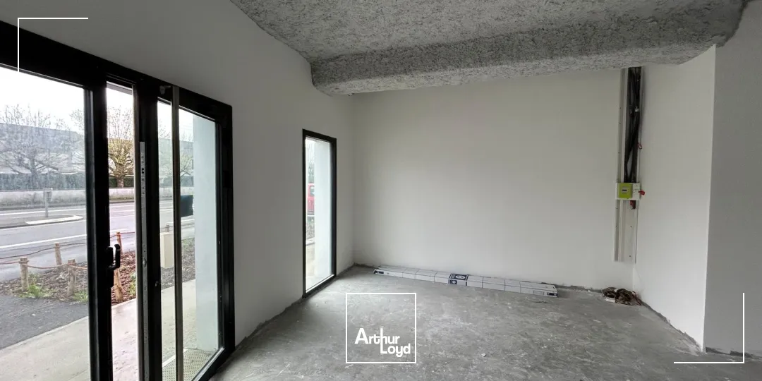 Locaux commerciaux - Location - ORVAULT - 44700 - 97-97 - 7660993