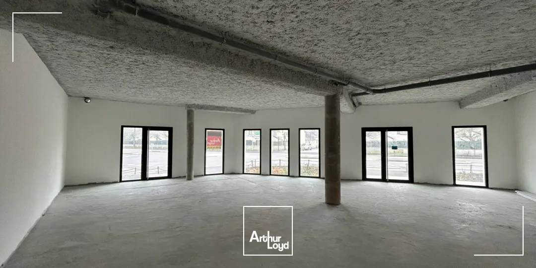 Locaux commerciaux - Location - ORVAULT - 44700 - 97-97 - 7660994