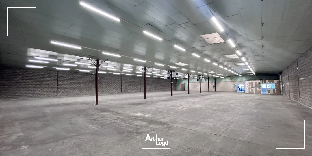 Locaux d'activité & Entrepôts - Vente - LONS LE SAUNIER - 39000 - 1978-1978 - 7661069