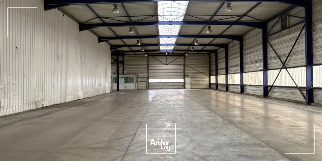 Locaux d'activité & Entrepôts - Location - SAINT CYR EN VAL - 45590 - 1556.31-1556.31 - 7661122