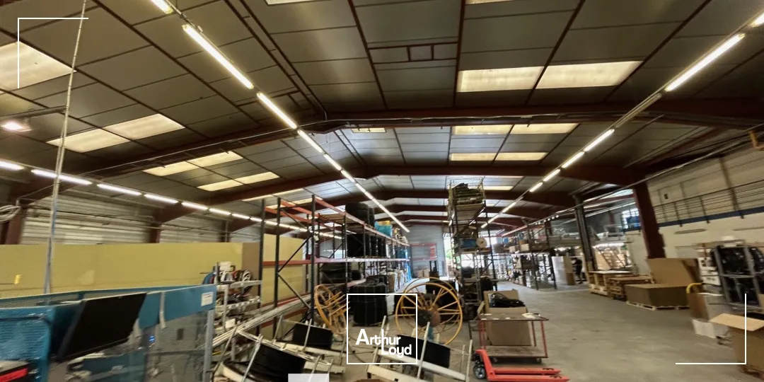 Locaux d'activité & Entrepôts - Vente - VILLETTE D'ANTHON - 38280 - 1652-1652 - 7661408