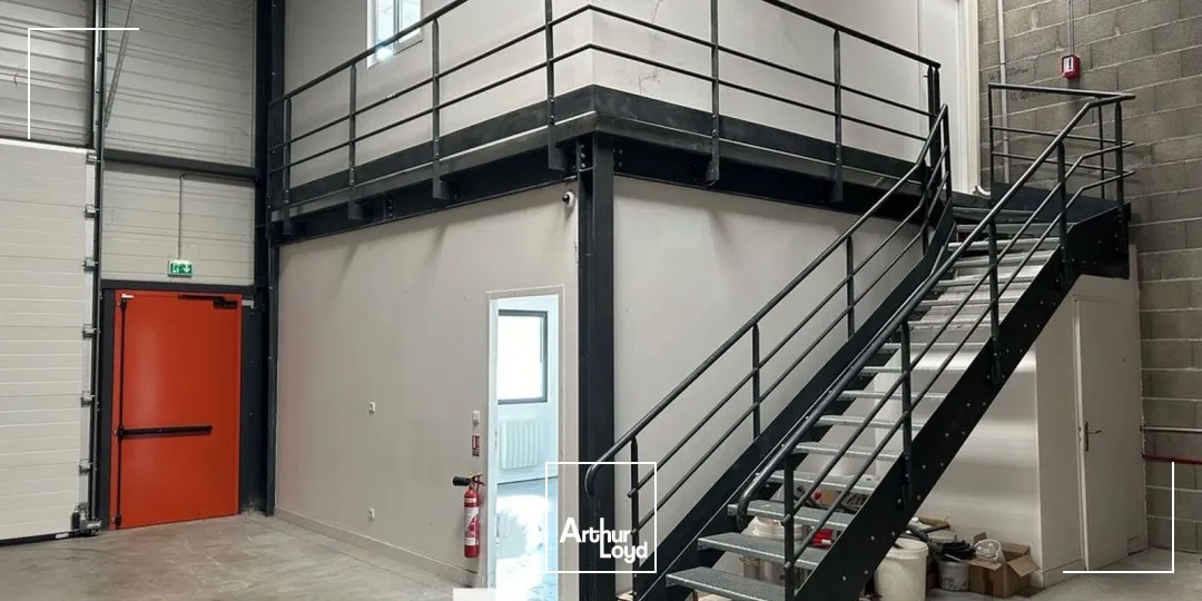 Locaux d'activité & Entrepôts - Vente - CIVRIEUX - 01390 - 131-131 - 7661437