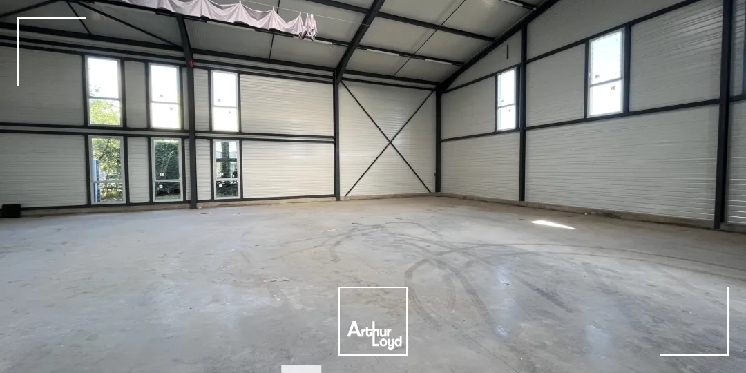 Locaux d'activité & Entrepôts - Location - CHASSIEU - 69680 - 360-360 - 7661443