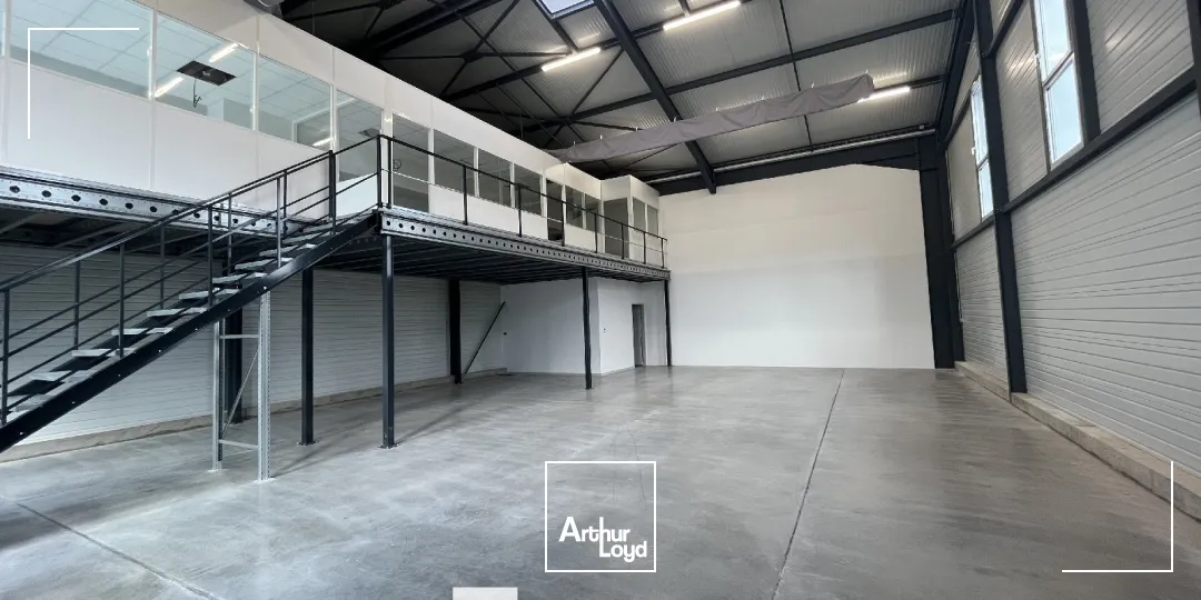 Locaux d'activité & Entrepôts - Location - CHASSIEU - 69680 - 360-360 - 7661444