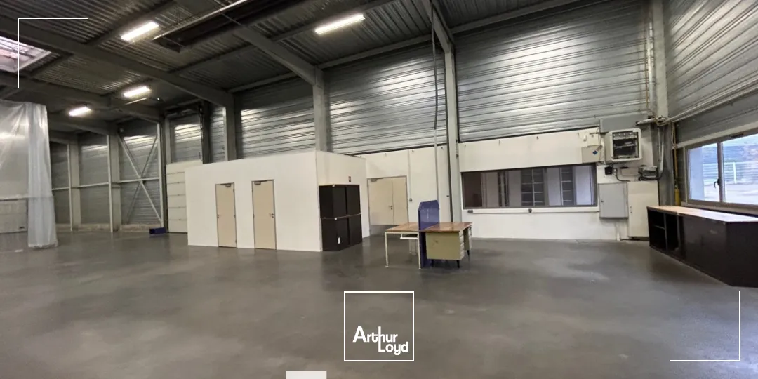 Locaux d'activité & Entrepôts - Location - VOURLES - 69390 - 870-870 - 7661510