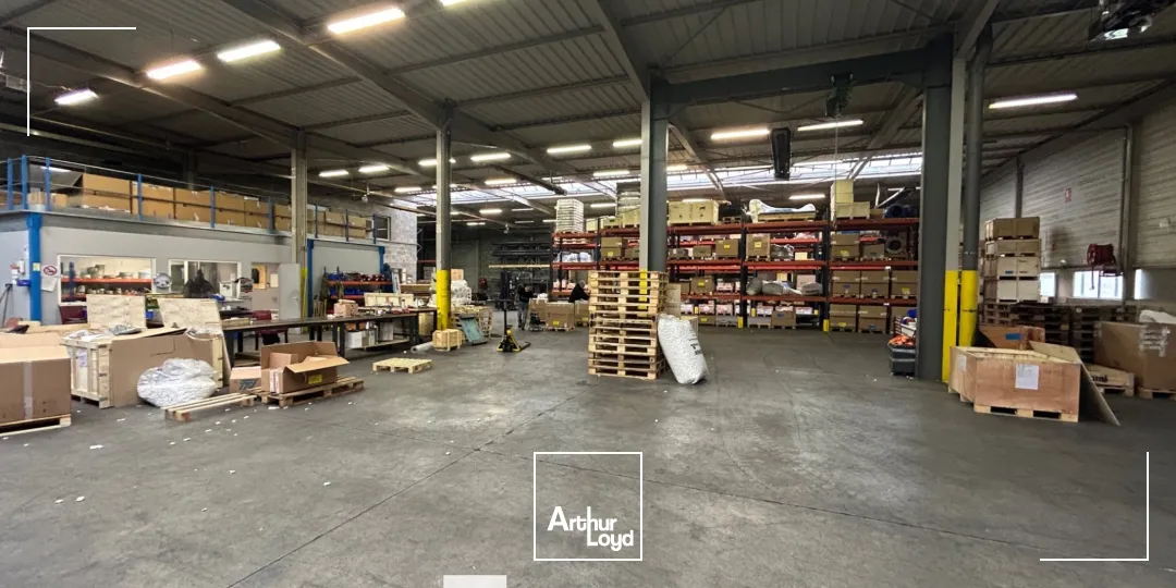 Locaux d'activité & Entrepôts - Location - GENAS - 69740 - 1858-1858 - 7661527