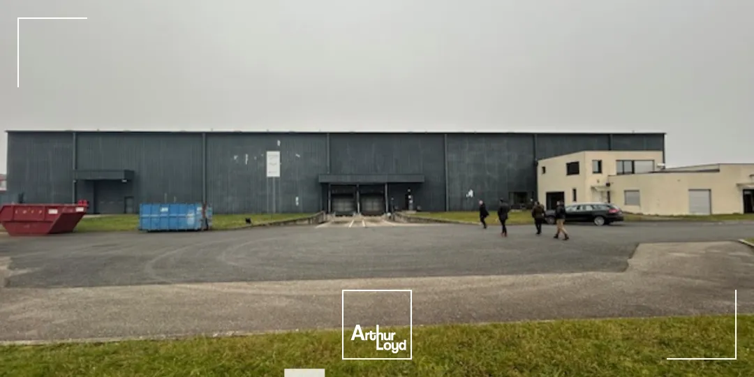 Locaux d'activité & Entrepôts - Location - SAINT ANDRE DE CORCY - 01390 - 3930-3930 - 7661550