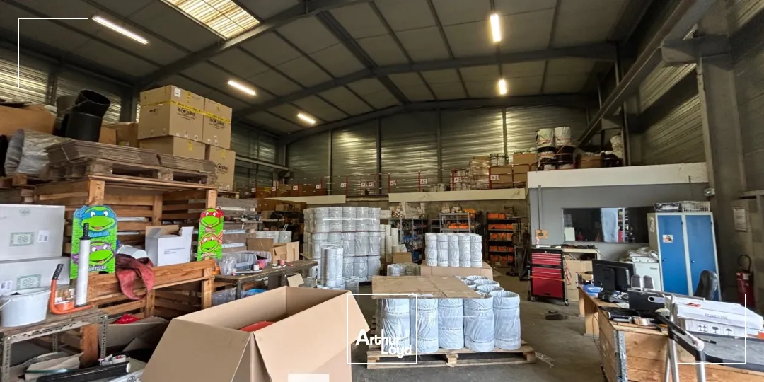 Locaux d'activité & Entrepôts - Location - GRIGNY - 69520 - 1100-1100 - 7661595