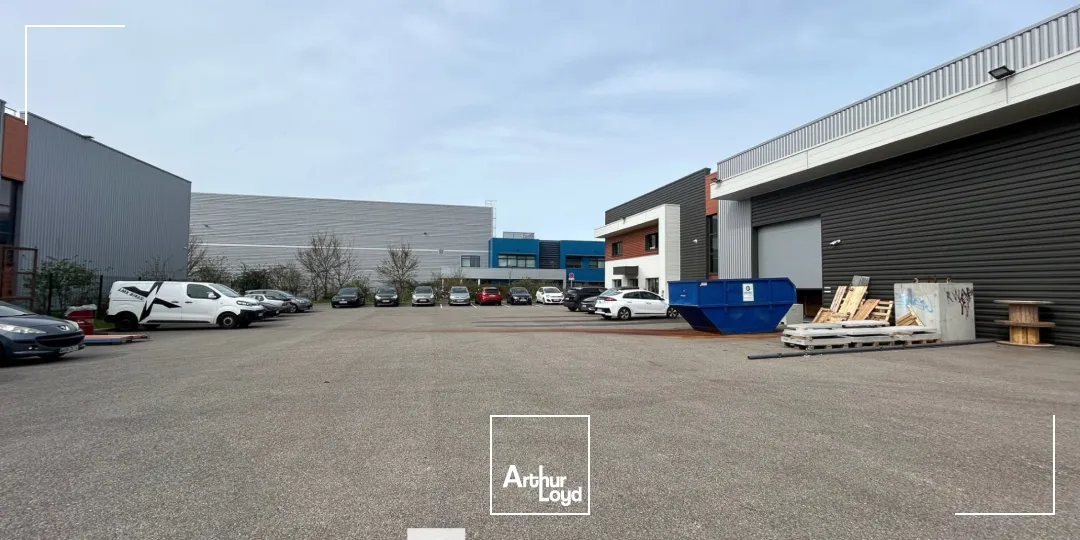 Locaux d'activité & Entrepôts - Location - JONAGE - 69330 - 840-840 - 7661615