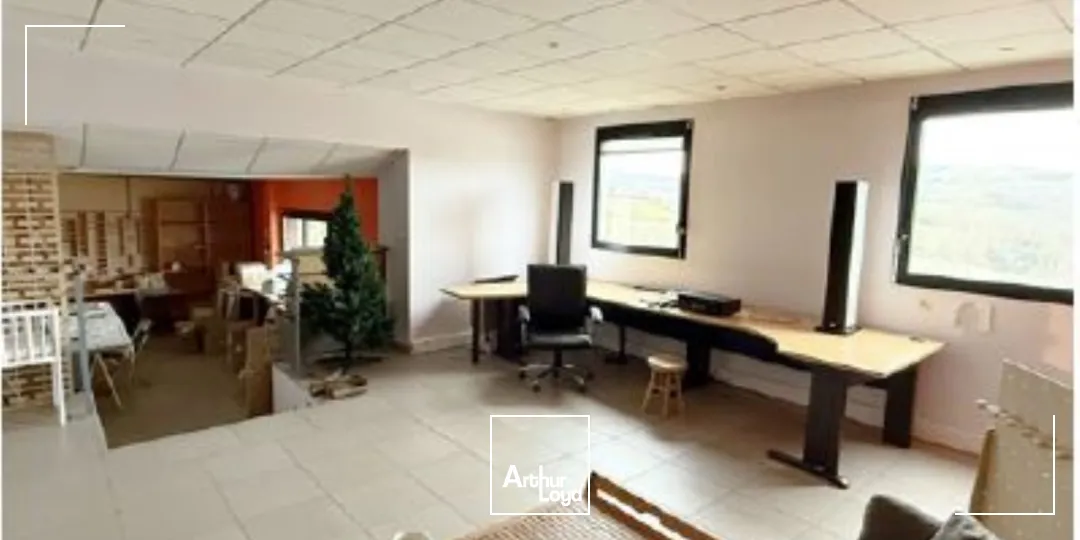 Locaux d'activité & Entrepôts - Location - FLEURIEUX SUR L'ARBRESLE - 69210 - 1980-1980 - 7661631