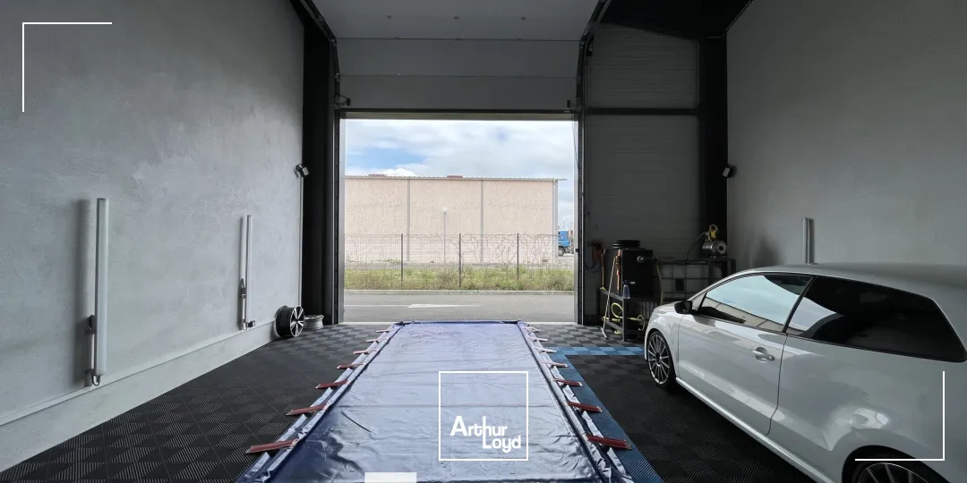 Locaux d'activité & Entrepôts - Location - DAGNEUX - 01120 - 157-157 - 7661636