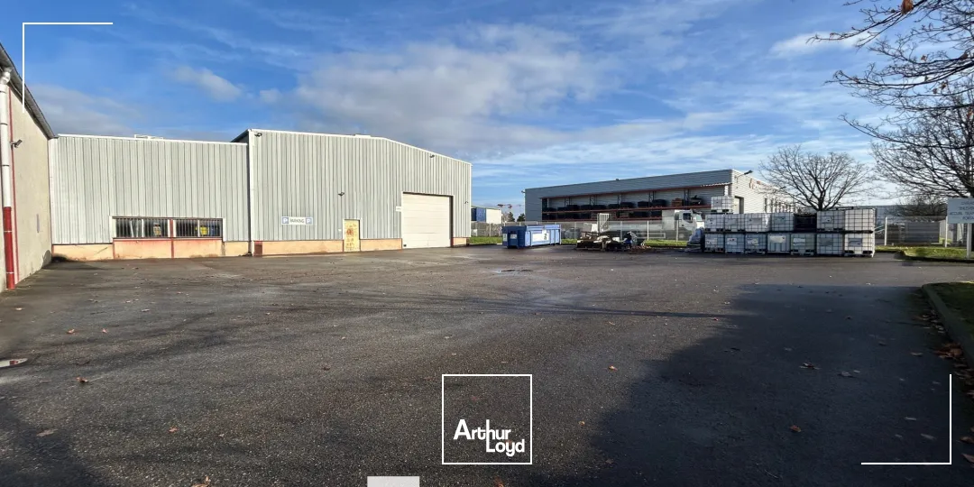 Locaux d'activité & Entrepôts - Location - CHASSIEU - 69680 - 1500-1500 - 7661660