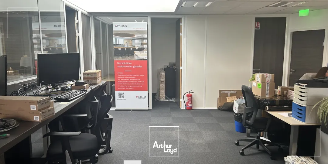 Locaux d'activité & Entrepôts - Vente - CHAMPAGNE AU MONT D'OR - 69410 - 288-288 - 7661665