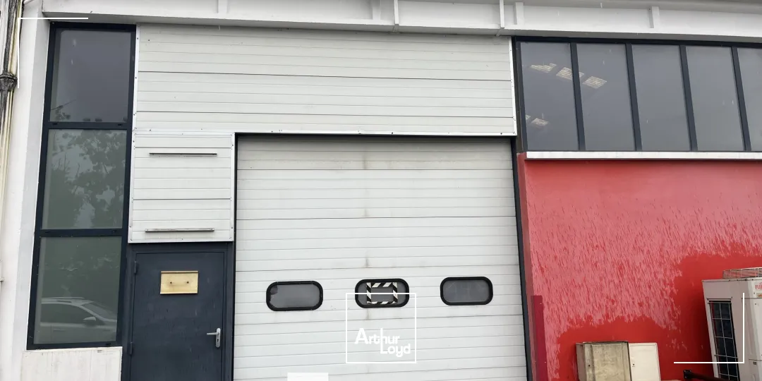 Locaux d'activité & Entrepôts - Location - GENAY - 69730 - 239-239 - 7661692