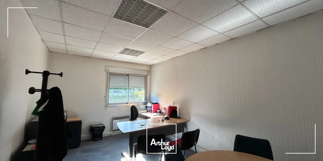 Locaux d'activité & Entrepôts - Location - CHAMPAGNE AU MONT D'OR - 69410 - 501-501 - 7661710